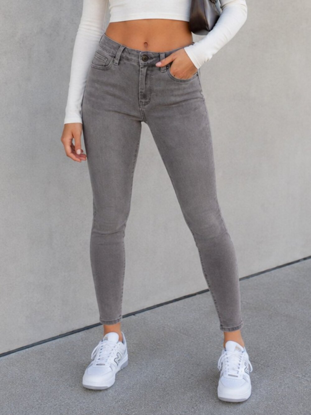 Buffalo David Bitton Pursuit Gray Mid Rise Super Soft Skinny Jeans | Size 26